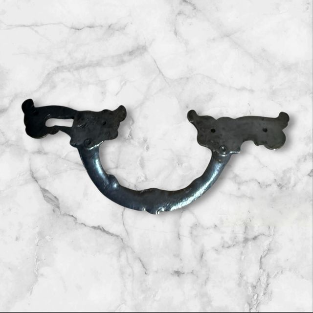 Tirador de mueble estilo barroco