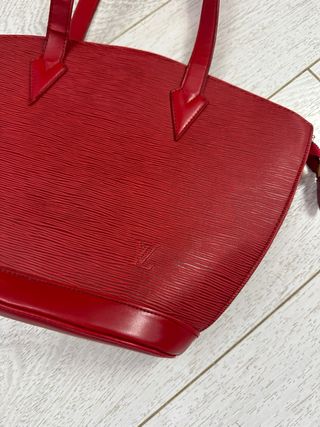 Bolso Louis Vuitton Rojo