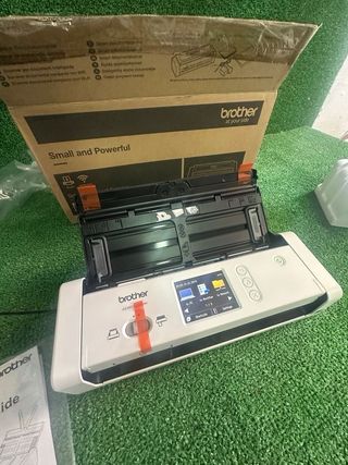 Escáner Brother ADS-1700W