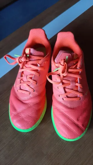 Zapatillas Fútbol Kipsta Talla 35