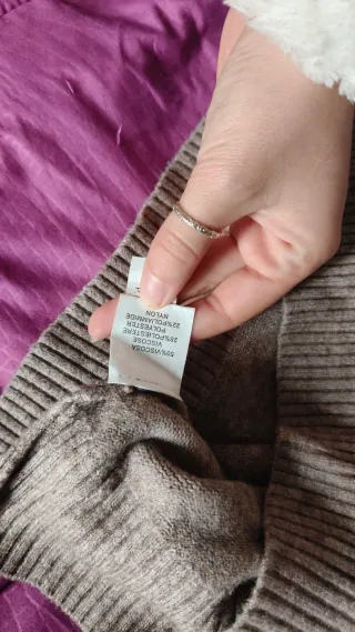 Maglioncino collo alto beige/grigio taglia unica