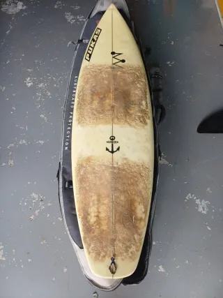 Tabla surf Pukas 5.9 epoxy