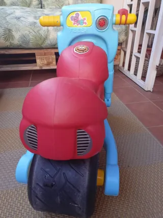 Correpasillos Moto Sesame Street