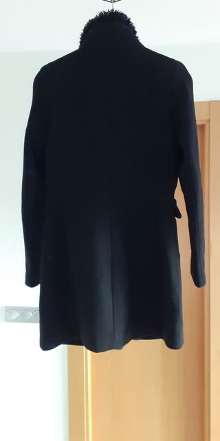 Abrigo Zara Negro Talla XS