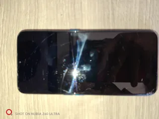 Oppo A9 2020 per pezzi o riparazione