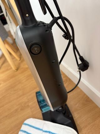 Mopa Eléctrica VAPOR Cecotec perfecta para PARQUET