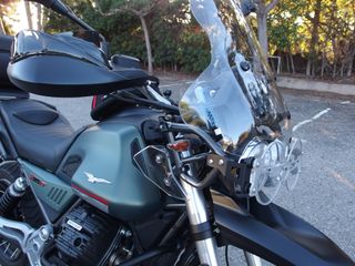 Moto Guzzi V85TT