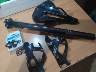 Lote Ciclismo nuevo todo 50€,no negociable.