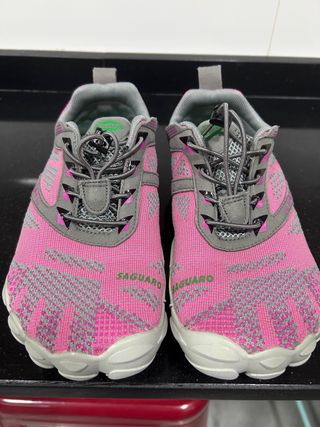 Zapatillas Saguaro Barefoot Rosa y Gris