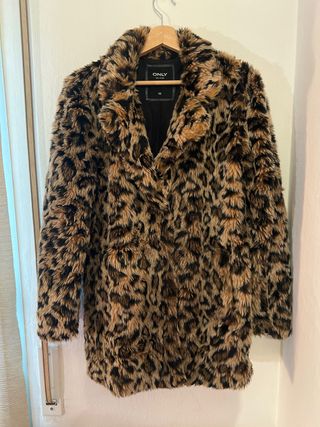 Chaqueta Only animal print Talla M