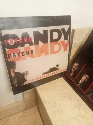 Vinilos Queen, U2, The Jesus and Mary Chain