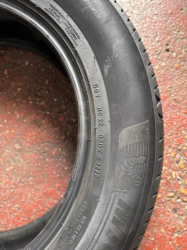 2 Neumáticos Michelin 215/65R17 103V