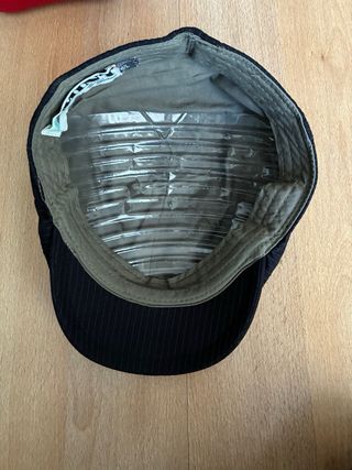 Gorra Boina Goorin Bros Negra y Rayas talla M/L