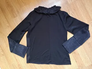 Blusa Zara Gótica Volantes Manga Acampanada M