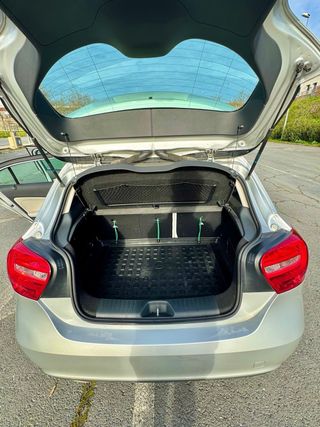 Mercedes-Benz Clase A220