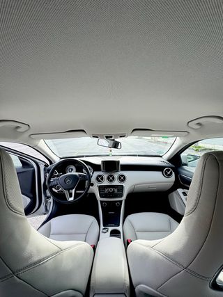 Mercedes-Benz Clase A220