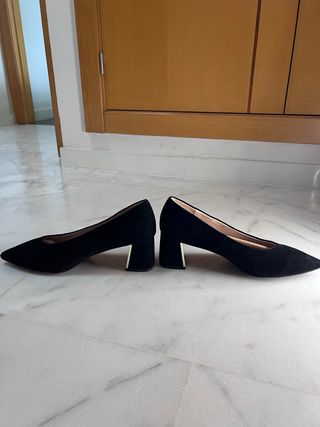 Zapatos de ante negro Cortefiel sin estrenar.