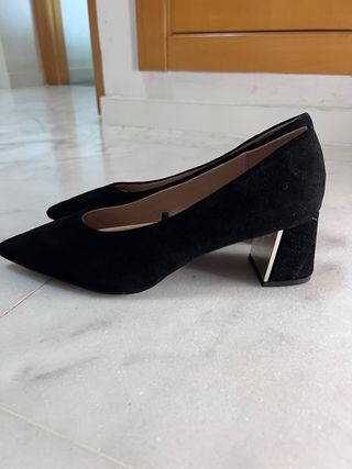 Zapatos de ante negro Cortefiel sin estrenar.