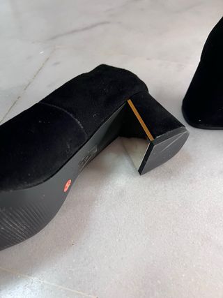 Zapatos de ante negro Cortefiel sin estrenar.