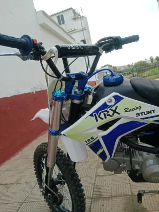 Moto KRX Stunt