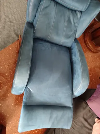 Sillón  orejero comodísimo reclinable y giratorio