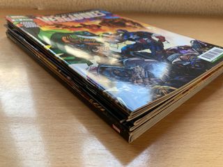 Lote 7 comics Los Vengadores de Jason Aaron