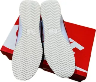 Zapatillas Nike Cortez Blancas - 40.5 y 40