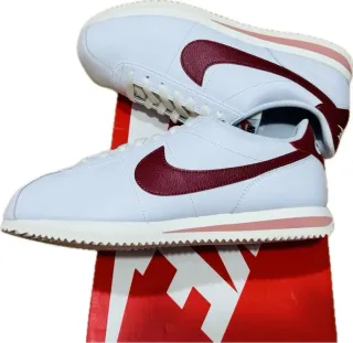 Zapatillas Nike Cortez Blancas - 40.5 y 40