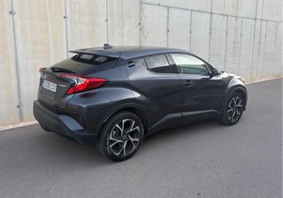 Toyota C-HR  11/2019