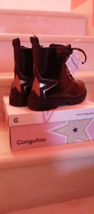 Botas Conguitos Negras Talla 36 sin estrenar.