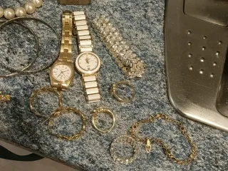 Lote Joyería y Relojes Oro y Plata