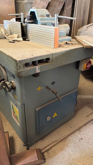 Fresadora tupi Kenbill