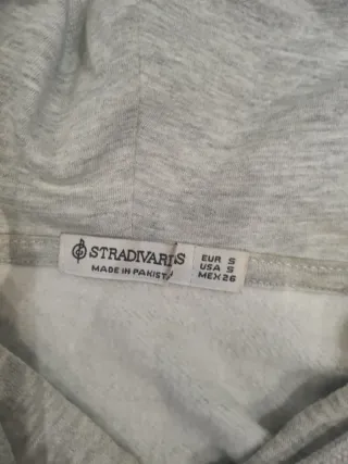 Sudadera Stradivarius gris cremallera