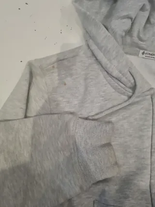Sudadera Stradivarius gris cremallera