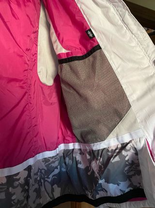 Chaqueta Fila Nieve Blanca y Rosa