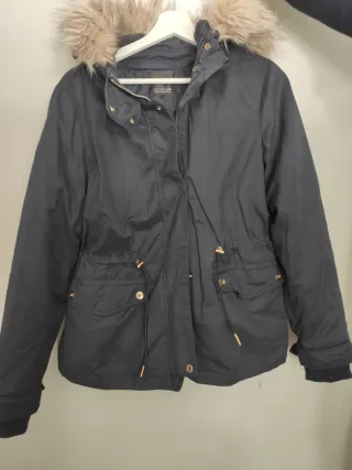 Chaqueta Zara con capucha y pelo