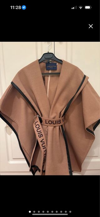 Poncho Louis Vuitton Marrón Talla Única