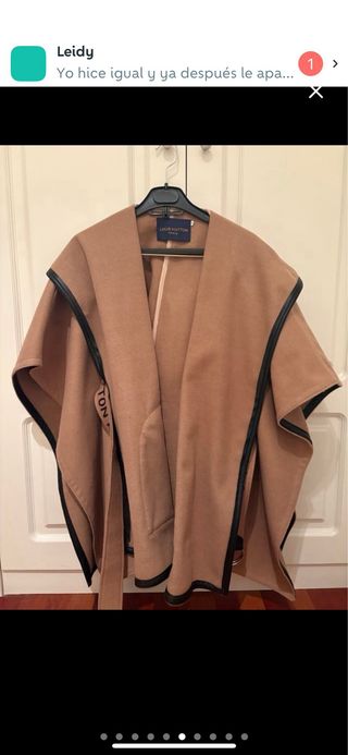 Poncho Louis Vuitton Marrón Talla Única