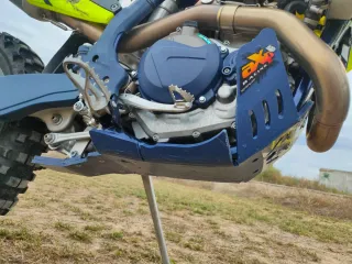 Husqvarna FE 450 2023 82H 2.527km