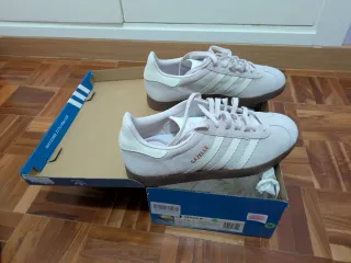 Zapatillas Adidas Gazelle rosa claro