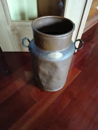 Paragüero/Lechera Latón Decorativo