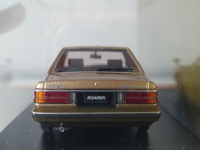 Toyota Soarer 2800GT a escala 1:43 (Hachette)