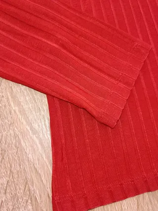 Camiseta Massimo Dutti Roja Manga Larga