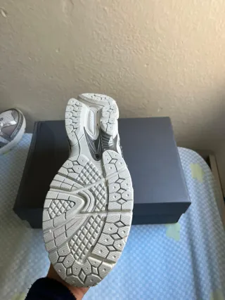 New Balance 1906R Plata/Blanco