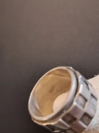 Anello anti stress design geometrico