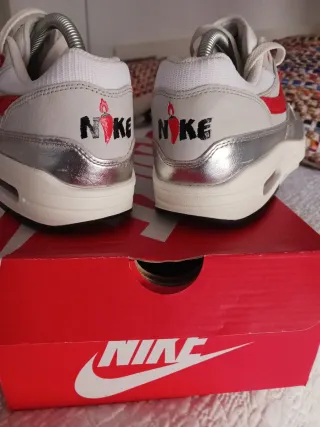 Nike Air Max 1 Hot Sauce