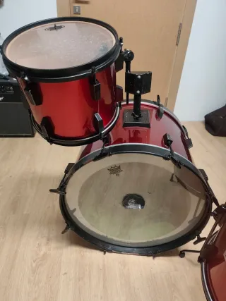 Batería Sonor Panther 80's 6 cuerpos + herrajes
