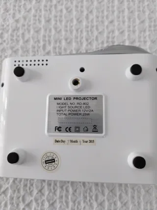 Mini Proyector LED Excelvan HDMI VGA SD