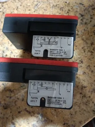 Caja de encendido Honeywell S4565CM 1005