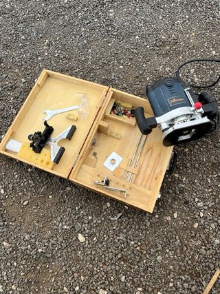 Fresadora CT2803 2100W 230V